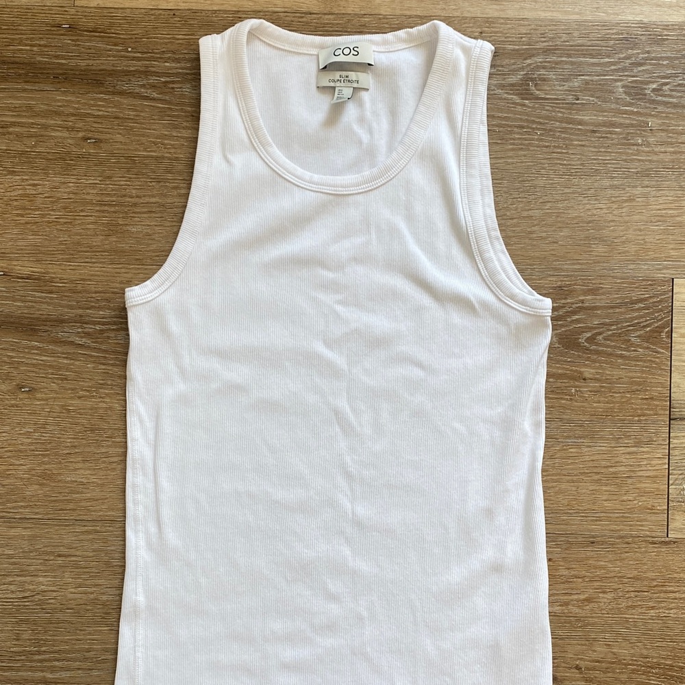 Cos white ribbed tank